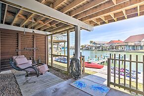 Vibrant Jamaica Beach Treasure w/ Deck & Dock