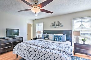 Jamaica Beach Waterfront Getaway: Kayaks & Dock!