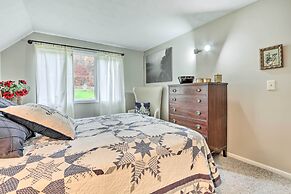 Riverfront Zanesville Getaway w/ Private Bar!