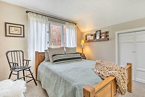 Riverfront Zanesville Getaway w/ Private Bar!