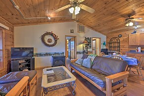 'bear Den' Cabin: Hot Tub, 4 Mi to Nantahala River