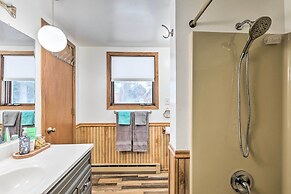 Lakefront Mercer Home: Private Dock & Kayaks!