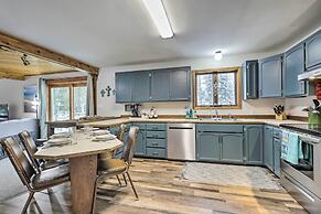Lakefront Mercer Home: Private Dock & Kayaks!