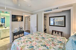 Palmetto Dunes Villa w/ Deck & Lagoon Views!