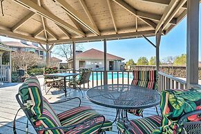 Balcony, Pool & Hot Tub: Cozy Condo in Arkansas!