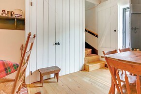 Historical Thurmont Escape w/ Furnished Deck!