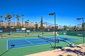 Rancho Mirage Condo on Fairway W/resort Amenities!