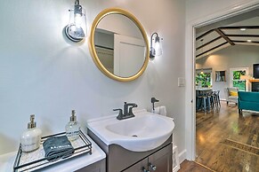 Chic Vancouver Cottage: 1 Mile to Main Street