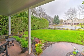 Chic Vancouver Cottage: 1 Mile to Main Street