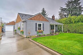 Chic Vancouver Cottage: 1 Mile to Main Street