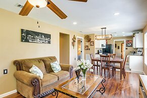 Pet-friendly Victoria Home - Kayak, Fish & Golf!