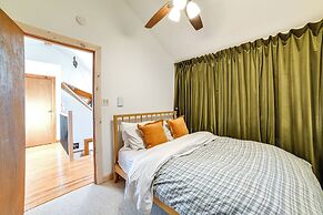 Hilltop Walton Getaway With Picturesque Views!