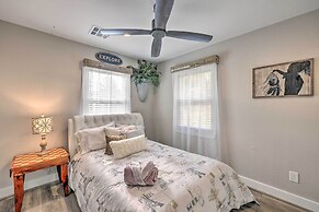 Hodgen Cottage on 650 Acres, Cozy & Scenic