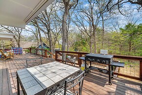 Versatile Home w/ Deck & Grill, 1 Mi to Lake!