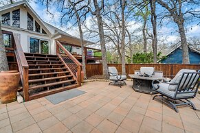 Versatile Home w/ Deck & Grill, 1 Mi to Lake!