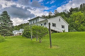 Apartment w/ Shared Deck & View of Cowanesque Lake