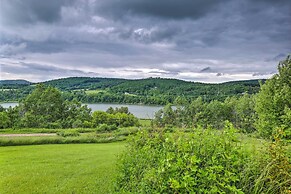 Apartment w/ Shared Deck & View of Cowanesque Lake