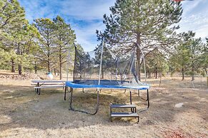 Tiny Cabin w/ Outdoor Dining Area - Near Keystone!