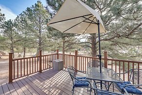 Tiny Cabin w/ Outdoor Dining Area - Near Keystone!