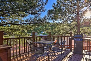 Tiny Cabin w/ Outdoor Dining Area - Near Keystone!