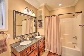 Townville Lakefront Cottage w/ Private Dock!