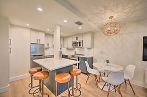 Luxe Naples Escape: Walk to Beach & Downtown!