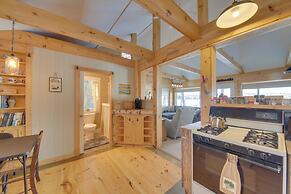 Palmyra Cottage w/ Deck on Whites Pond!