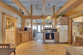 Palmyra Cottage w/ Deck on Whites Pond!