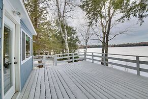 Palmyra Cottage w/ Deck on Whites Pond!