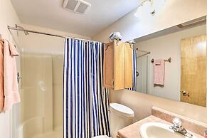 Family-friendly Murphy Cabin w/ Deck & Fire Pit!