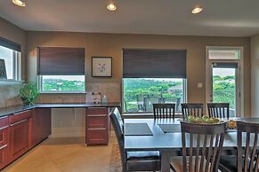 Chic Villa w/ Infinity Pool: 10 Mi to Downtown!