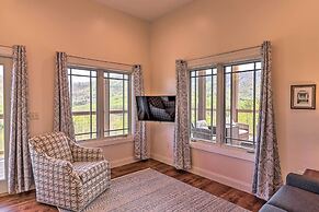 Mountain Refuge w/ View, 12 Mi to Asheville!