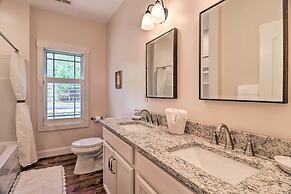 Mountain Refuge w/ View, 12 Mi to Asheville!