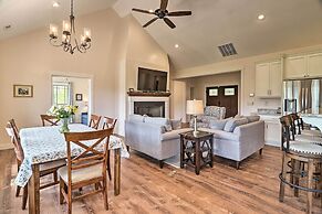 Mountain Refuge w/ View, 12 Mi to Asheville!