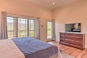 Mountain Refuge w/ View, 12 Mi to Asheville!