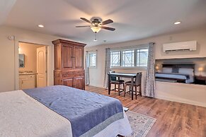 Mountain Refuge w/ View, 12 Mi to Asheville!