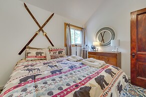 Spacious Victorian Home 1/4 Mi to Holiday Valley!