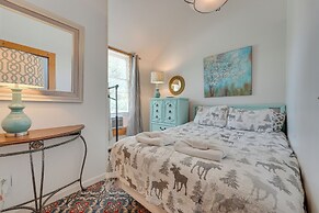 Spacious Victorian Home 1/4 Mi to Holiday Valley!