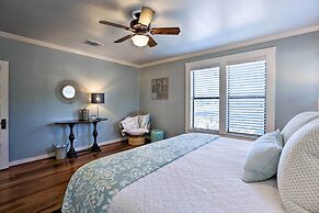 Fredericksburg Cottage w/ Grill - Walk to Main St!