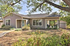 Fredericksburg Cottage w/ Grill - Walk to Main St!