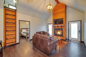 Tranquility Lake Getaway on 27 Acres!