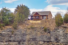 Tranquility Lake Getaway on 27 Acres!