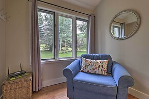 Modern Mountain Escape on Golf Course w/ Hot Tub!