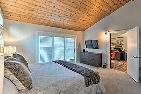 Modern Mountain Escape on Golf Course w/ Hot Tub!