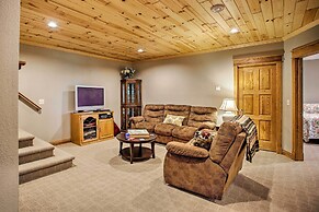Private Retreat w/ Dock on Middle Eau Claire Lake!