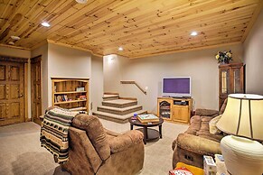 Private Retreat w/ Dock on Middle Eau Claire Lake!