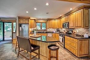 Private Retreat w/ Dock on Middle Eau Claire Lake!