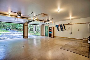 Private Retreat w/ Dock on Middle Eau Claire Lake!
