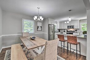 Family-oriented Richmond Home w/ Private Pool