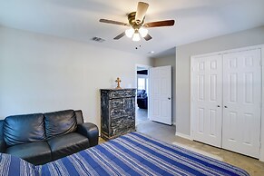 Spacious Palo Pinto Home: Private Dock & Pool